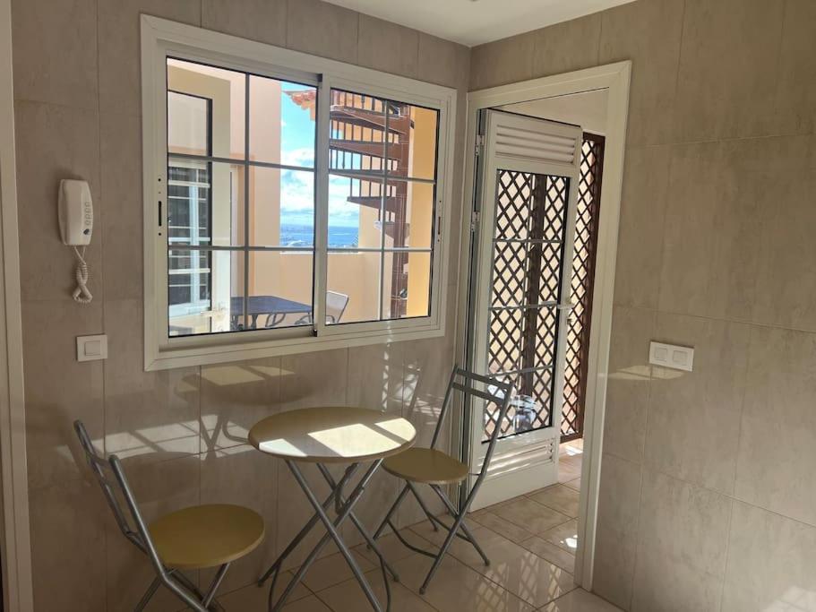 33 Pleasures Del Duque Apartment Costa Adeje  Extérieur photo